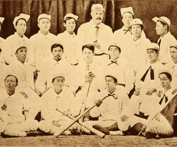 Hiroshi Hiraoka (middle row, center) on the Shimbashi Athletic Club in 1878. Photo courtesy of the Japanese Baseball Hall of Fame and Museum.